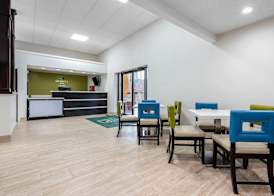 Quality Inn Coraopolis - Pittsburgh Airport 3