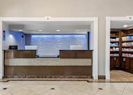 Best Western Plus Georgetown Inn & Suites 4