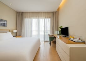 Holiday Inn & Suites Suzhou Yangcheng Lake by IHG 4