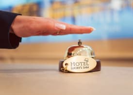 Hotel Luckys Inn 5