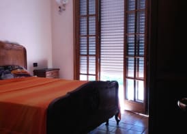 Room-hillside Room With Garden and sea v 3
