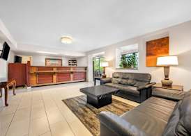 Days Inn by Wyndham Hoover Birmingham 4