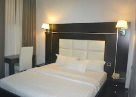 Mac Dove Lounge & Suites ltd 3