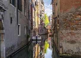 Santa Lucia Canal View by Wonderful Italy 3