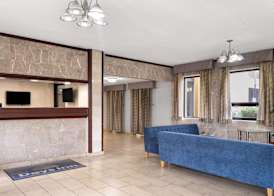 Days Inn by Wyndham Hagerstown I-70 3