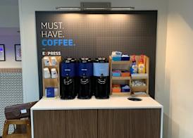 Holiday Inn Express & Suites EVANSVILLE NORTH by IHG 2