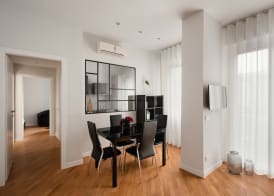 Deluxe central apartment 2