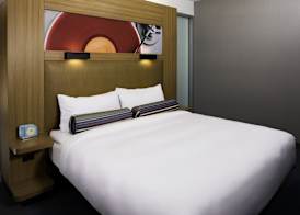 Aloft by Marriott Cleveland Downtown 3