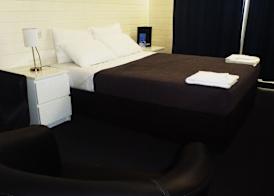 Lockleys Hotel 3