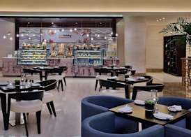 Sheraton Dubai Creek Hotel & Towers 5