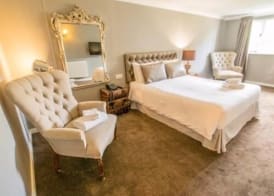 The Old Red Lion Inn 5