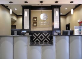 Comfort Inn & Suites Dallas Medical - Market Center 2