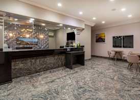 Days Inn by Wyndham Santa Monica 4