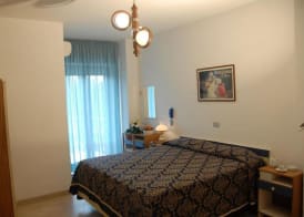 Hotel President 3