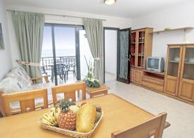 Cala Apartamentos 3