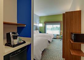 Holiday Inn Express CAMPBELLSVILLE by IHG 4