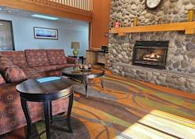 Ramada by Wyndham Platte City KCI Airport 2