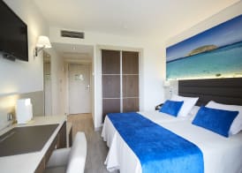 Invisa Hotel Club Cala Verde 5