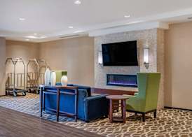 Comfort Inn & Suites Clarkston Pine Knob Area 2