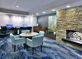 Fairfield by Marriott Inn & Suites Charlottesville North 3