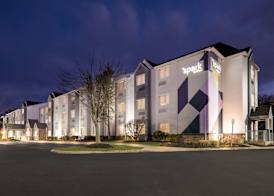 Spark by Hilton Sterling Dulles Airport 3