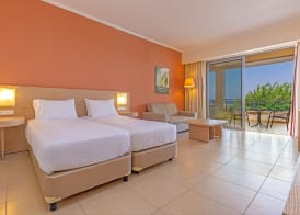 KRESTEN ROYAL Euphoria Resort 3