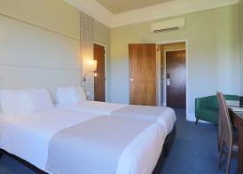 Miraparque Hotel 5