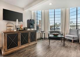 Best Western Rose Garden Inn 2