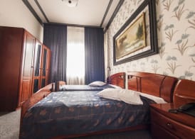 Bucharest Comfort Suites Hotel 5