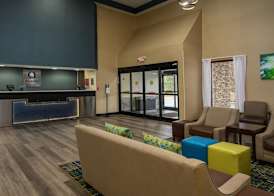 Quality Inn & Suites Lexington South 2