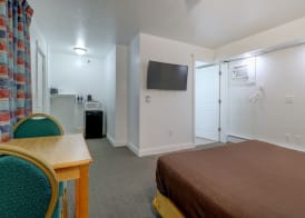 Classic Inn 2