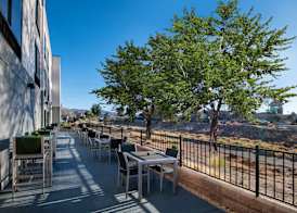 Hampton Inn & Suites Las Vegas-Henderson 2