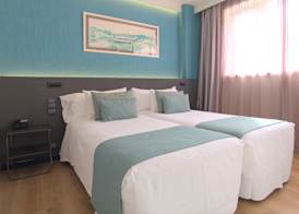 Aparthotel Atenea Barcelona 4