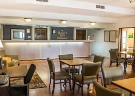 Quality Inn Tulsa Central 2