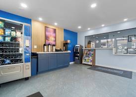 Travelodge by Wyndham Fairplex Pomona 2