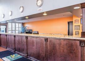 Quality Inn & Suites Bell Gardens-Los Angeles 2