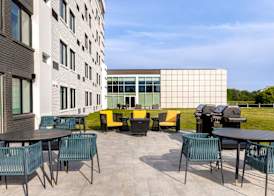 Home2 Suites By Hilton Kingston 2