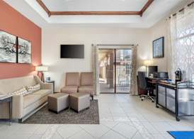 Best Western Desert Winds 2