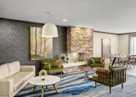 Fairfield Inn and Suites by Marriott Marion 2