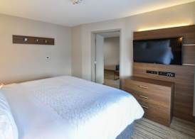 Holiday Inn Express & Suites INDIANAPOLIS NORTHWEST by IHG 3