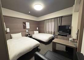 Hotel Route-Inn Shinfujieki Minami 4