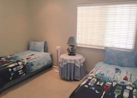 Waterfront Getaway, 2 Bedroom Seaside Bliss 5