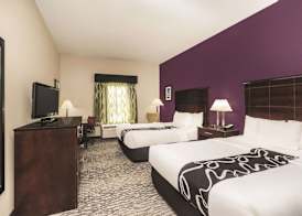 La Quinta Inn & Suites by Wyndham Louisville East 5