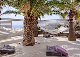 Pietra e Mare - Mykonos Moments by Mr and Mrs White 4