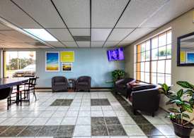 Executive Inn & Suites 3