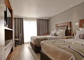 HS HOTSSON Hotel Silao 5