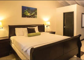 Blue Waters Inn 5