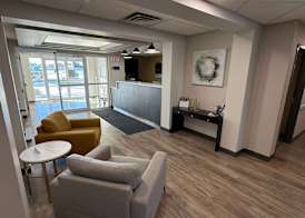 Days Inn by Wyndham Stony Plain 5