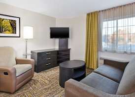 Candlewood Suites HUNTERSVILLE-LAKE NORMAN AREA by IHG 3
