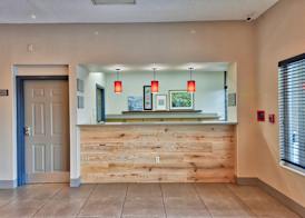 Country Inn & Suites by Radisson, Ocala Southwest 5
